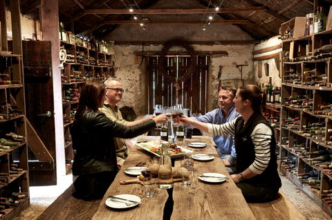 Coonawarra Cellar Dwellers - Dalby Accommodation 0