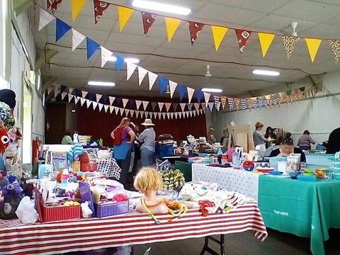 Tarago Craft, Art, Produce Seasonal (CAPS) Market - Dalby Accommodation 0