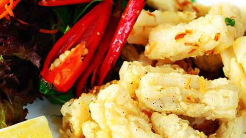 Money Bag Thai Restaurant - Dalby Accommodation 4