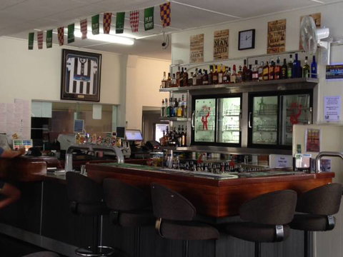 Eling Forest Winery Restaurant - Dalby Accommodation 2