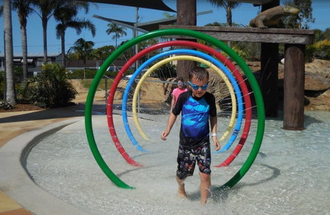 Blue Dolphin Holiday Resort - Dalby Accommodation 2