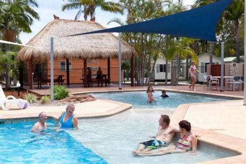 Blue Dolphin Holiday Resort - Dalby Accommodation 6
