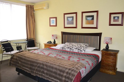 Knightsbridge Apartments - Dalby Accommodation 5