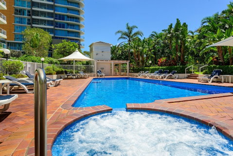 Crest Apartments - Dalby Accommodation 4