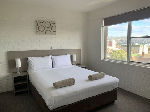 Adina Place Motel Apartments - Dalby Accommodation 2