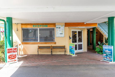 Tradewinds McLeod Holiday Apartments - Dalby Accommodation 4