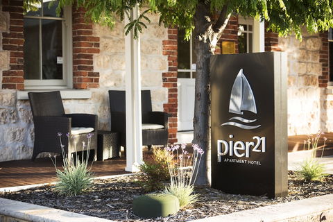 Pier 21 Apartment Hotel - Dalby Accommodation 4