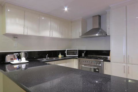 Verandah Apartments - Dalby Accommodation 3