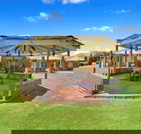 Comfort Inn  Suites King Avenue - Dalby Accommodation