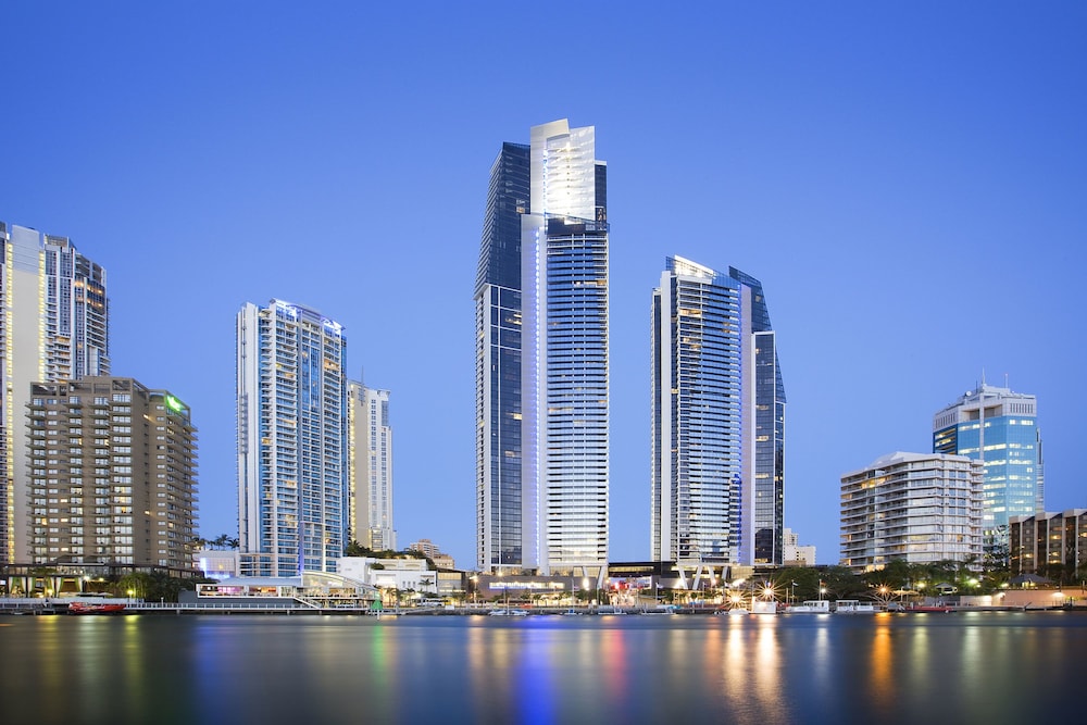 Surfers Paradise QLD Dalby Accommodation