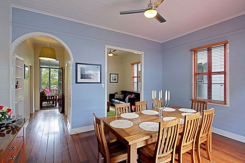 A PERFECT STAY - Harkaway - Dalby Accommodation 0