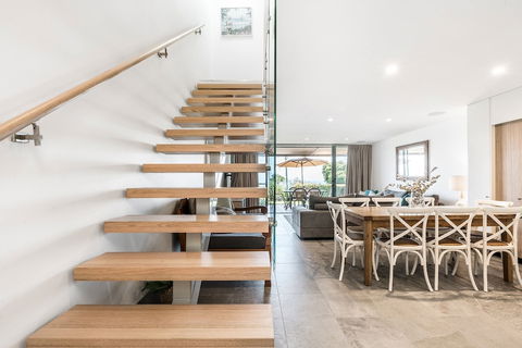 A Perfect Stay - 11 James Cook Apartments - Dalby Accommodation 5