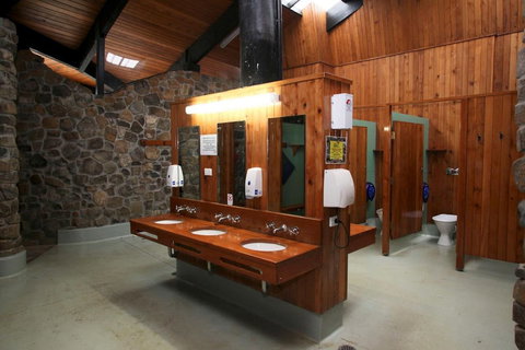 Discovery Parks - Cradle Mountain - Dalby Accommodation 6