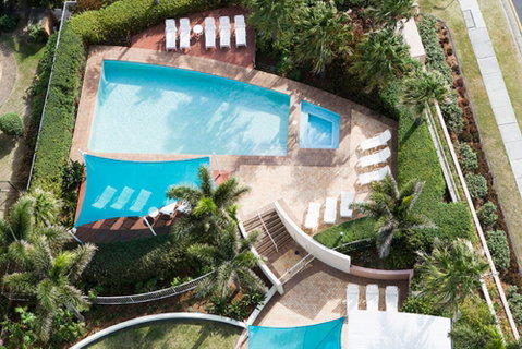 Maldives Resort - Dalby Accommodation 4