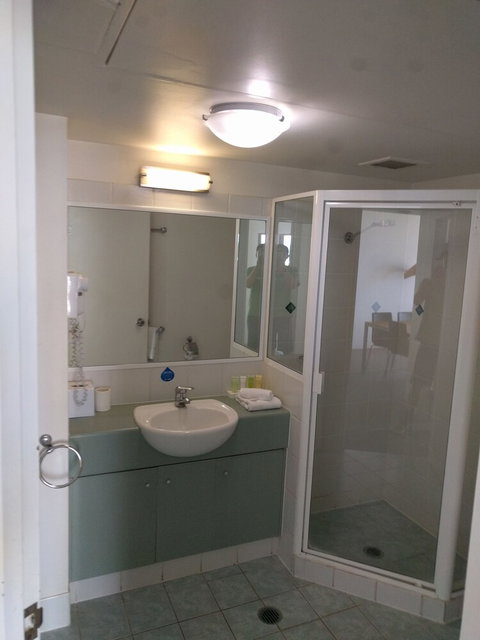Maldives Resort - Dalby Accommodation 6