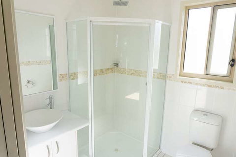 Halifax Holiday Park - Dalby Accommodation 3