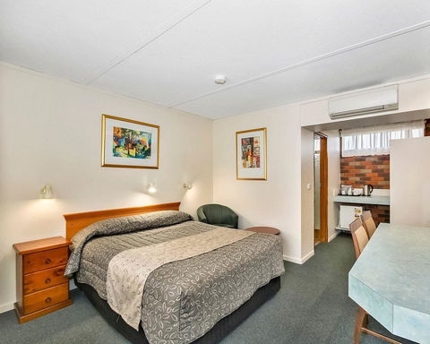 Comfort Inn Cedar Lodge - Dalby Accommodation 4