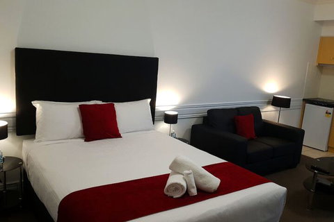 Beaumont Kew - Dalby Accommodation 2
