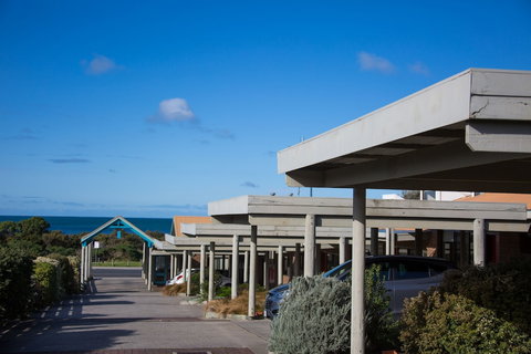 Beachfront Motel - Dalby Accommodation 0