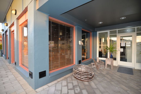 Captains At The Bay - Dalby Accommodation 4