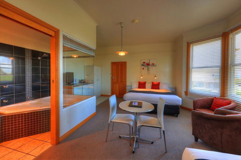 Stanley Seaview Inn - Dalby Accommodation 3