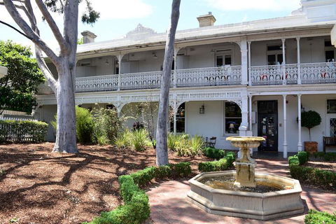 Richmond Hill Hotel - Dalby Accommodation 2