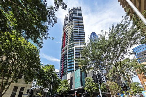 Oaks Brisbane On Felix Suites - Dalby Accommodation 5