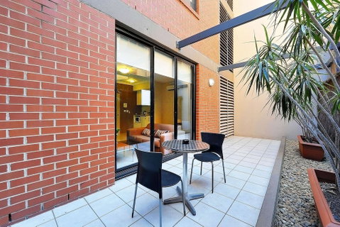 APX Darling Harbour - Dalby Accommodation 2