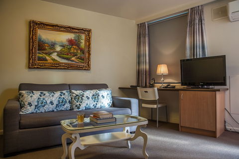 Albert Heights Serviced Apartments - Dalby Accommodation 4