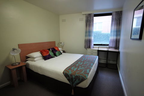 Albert Heights Serviced Apartments - Dalby Accommodation 6