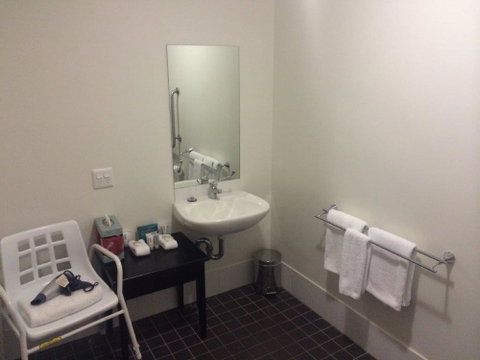 Quest On Rheola - Dalby Accommodation 2