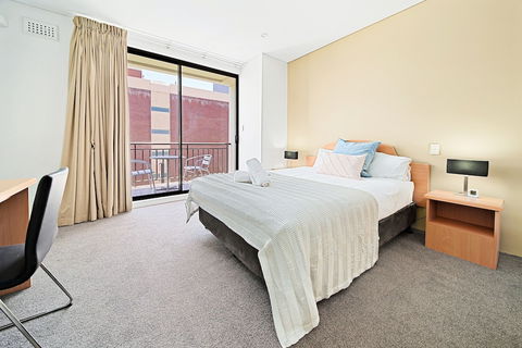 All Suites Perth - Dalby Accommodation 4