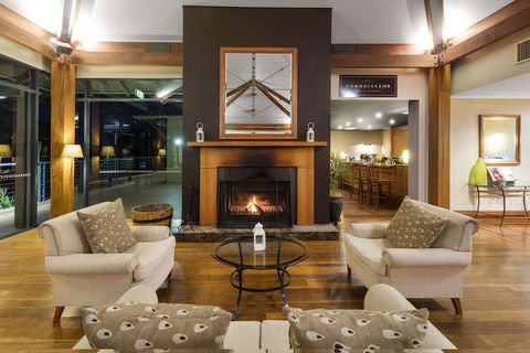 Oaks Cypress Lakes Resort - Dalby Accommodation 2