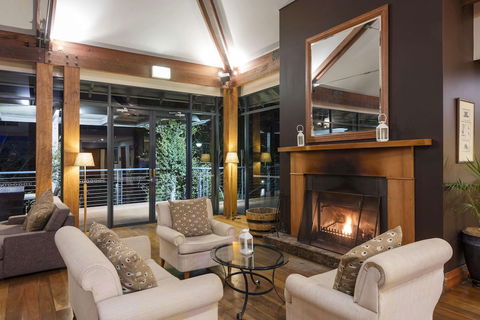 Oaks Cypress Lakes Resort - Dalby Accommodation 0