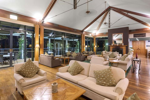 Oaks Cypress Lakes Resort - Dalby Accommodation 1