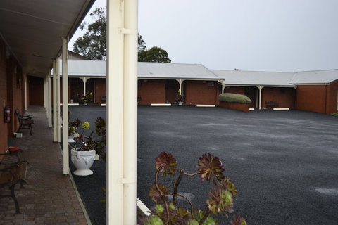 Whalers Rest Motor Inn - Dalby Accommodation 0