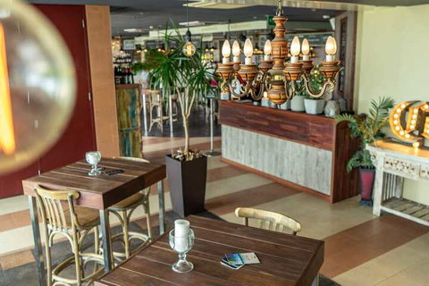 Mullaloo Beach Hotel & Apartments - Dalby Accommodation 1