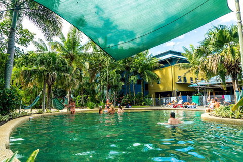 Summer House Backpackers Cairns - Dalby Accommodation 3