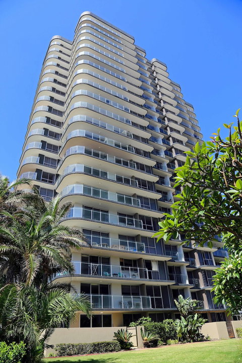 Sunbird Beach Resort - Dalby Accommodation 0