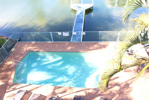 Surfers Riverside Apartments - Dalby Accommodation 6