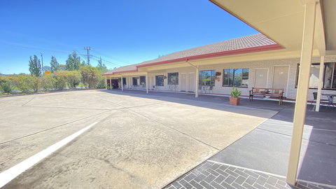 Sapphire City Motor Inn, Inverell - Dalby Accommodation 0