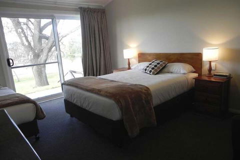Moore Park Inn - Dalby Accommodation 7