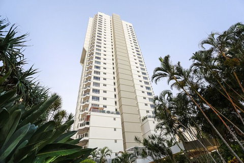 Oscar On Main Resort - Dalby Accommodation 1