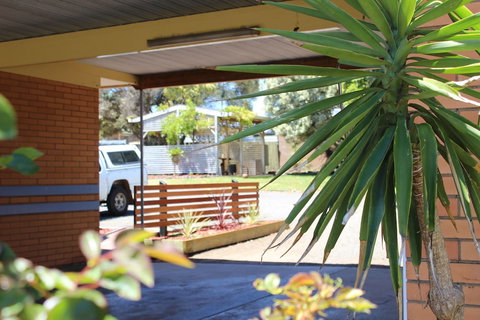 Portland Retro Motel - Dalby Accommodation 1