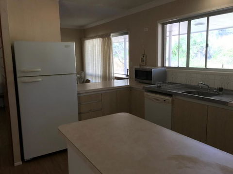 Oakridge Motel Tourist Park - Dalby Accommodation 3