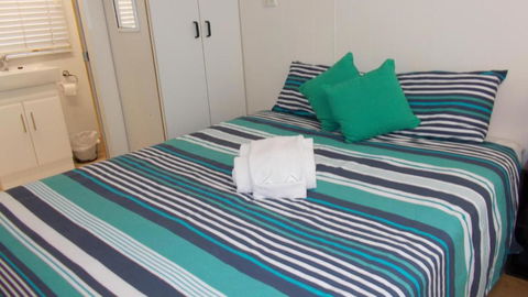 Oakridge Motel Tourist Park - Dalby Accommodation 2