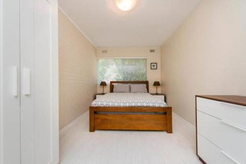 Townshend Rd - Dalby Accommodation 7