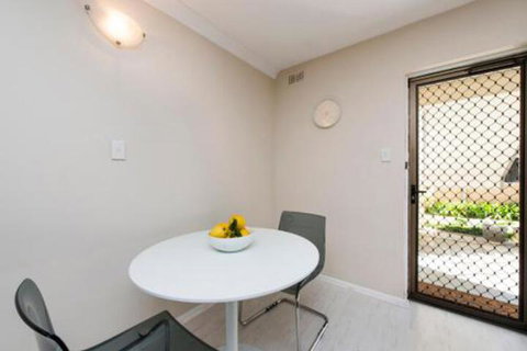 Townshend Rd - Dalby Accommodation 4