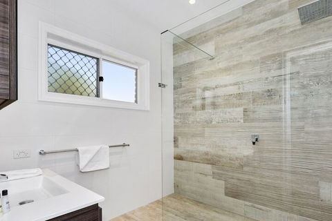 Fairlight Tweed Coast Holidays  - Dalby Accommodation 4