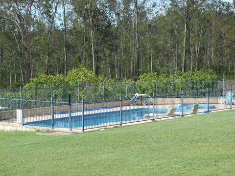 Lake Barra Cottages - Dalby Accommodation 0